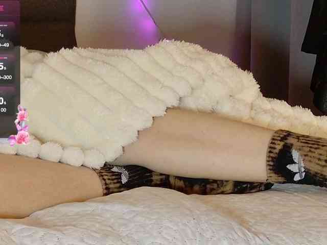 sweety-kittyy webcam