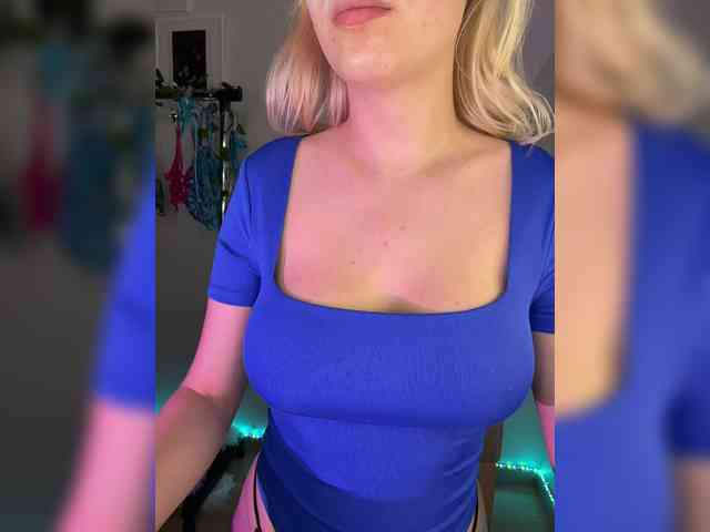 sweety-kittyy webcam