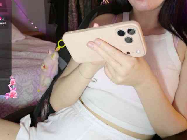 sweety-kittyy webcam