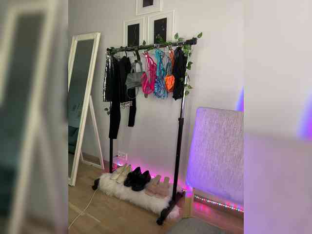 sweety-kittyy webcam