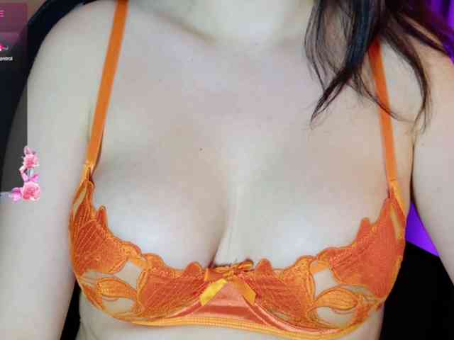 sweety-kittyy webcam