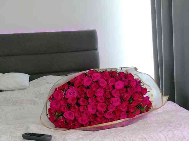 sweety-kittyy webcam