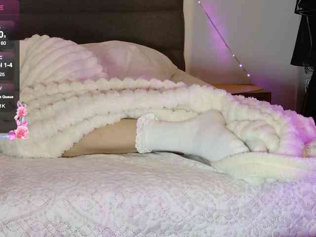 sweety-kittyy webcam