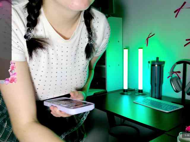 sweety-kittyy webcam