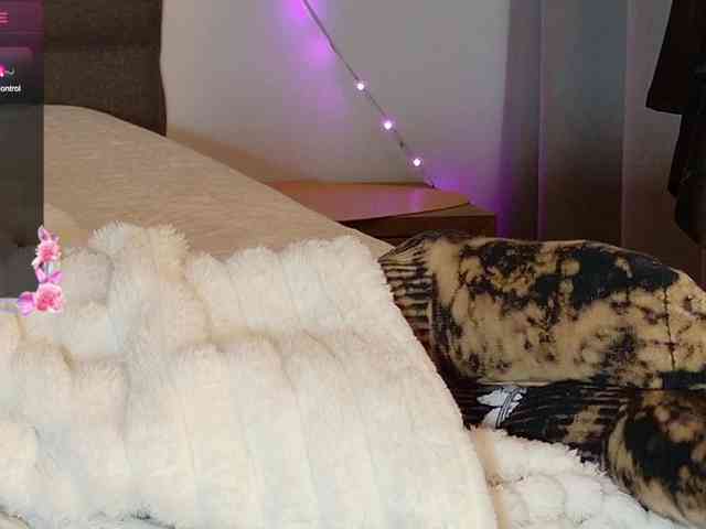 sweety-kittyy webcam