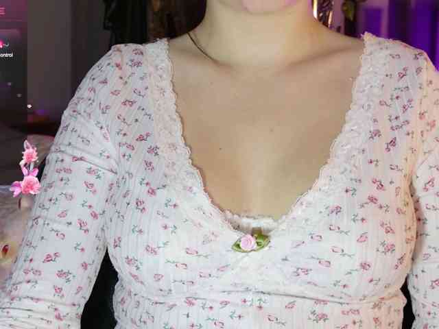 sweety-kittyy webcam