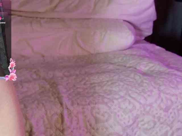 sweety-kittyy webcam