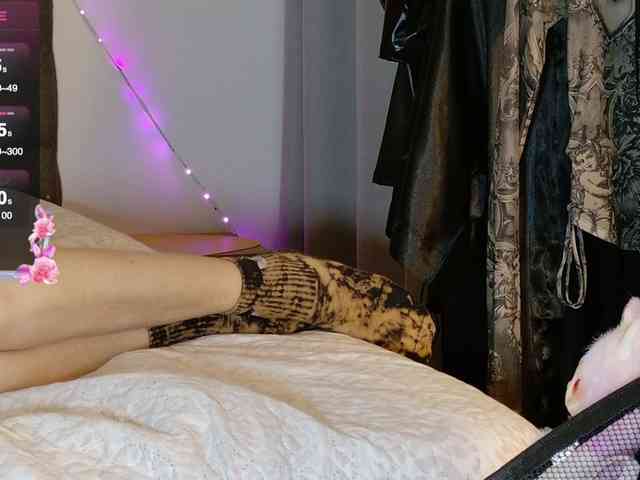 sweety-kittyy webcam