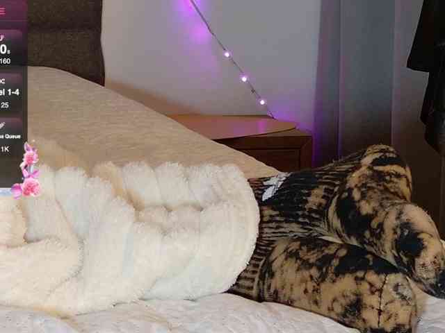 sweety-kittyy webcam