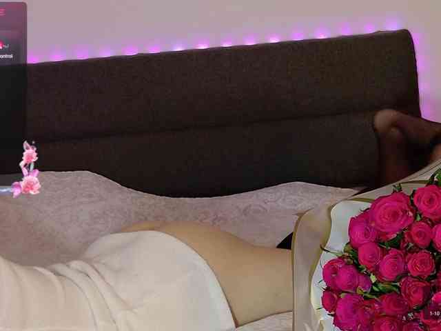 sweety-kittyy webcam