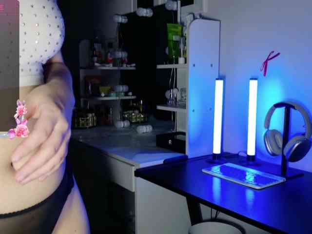 sweety-kittyy webcam