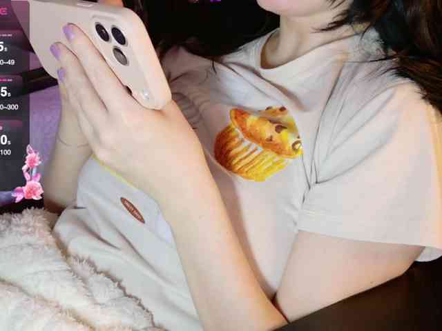 sweety-kittyy webcam