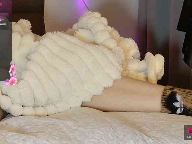 sweety-kittyy webcam