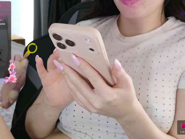 sweety-kittyy webcam