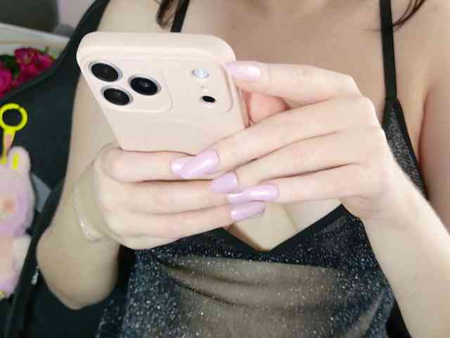 sweety-kittyy webcam