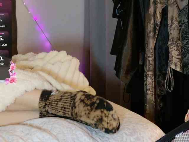 sweety-kittyy webcam