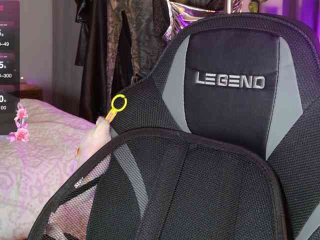 sweety-kittyy webcam