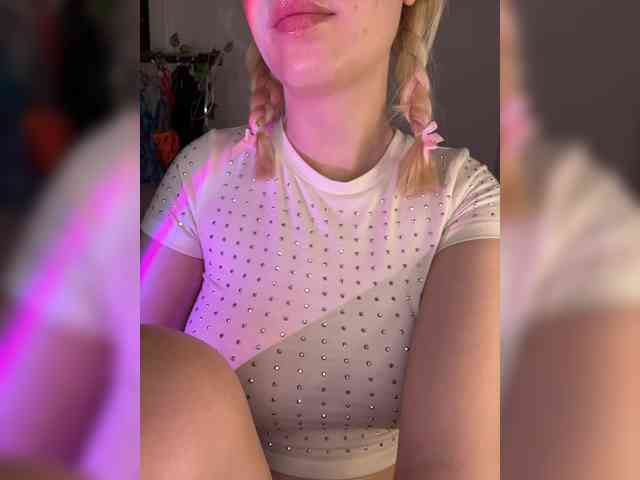 sweety-kittyy webcam