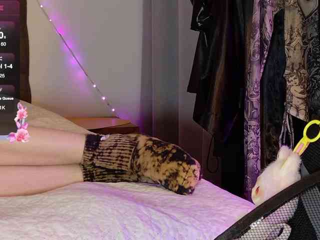 sweety-kittyy webcam