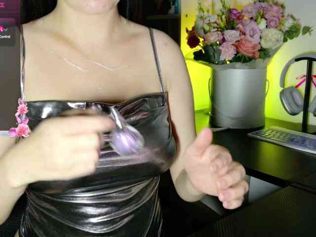 sweety-kittyy webcam