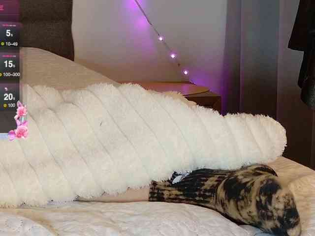 sweety-kittyy webcam