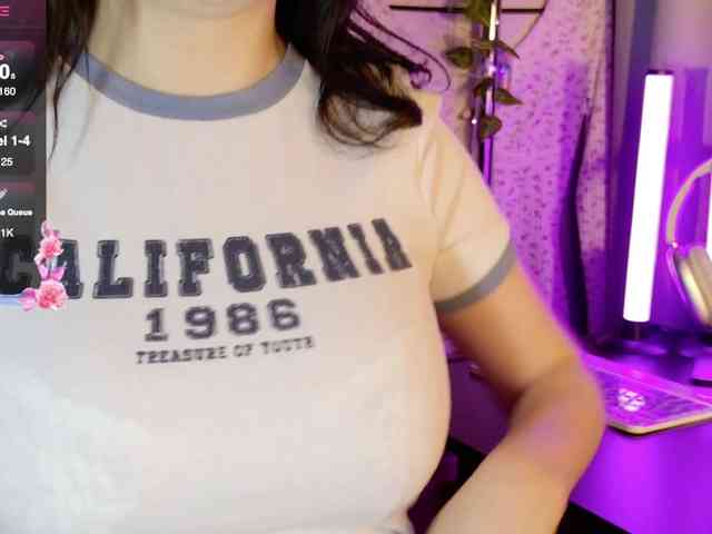 sweety-kittyy webcam