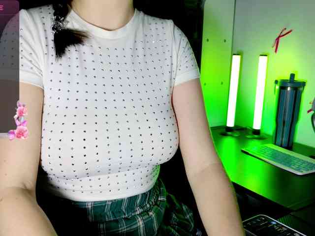 sweety-kittyy webcam