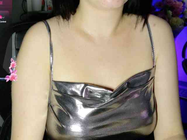 sweety-kittyy webcam