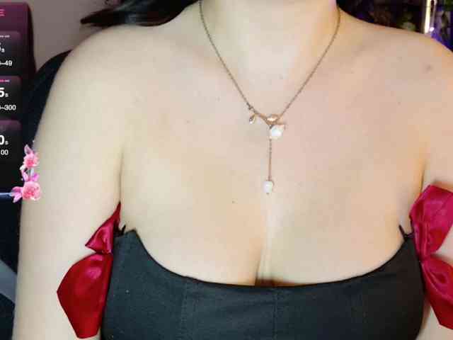 sweety-kittyy webcam