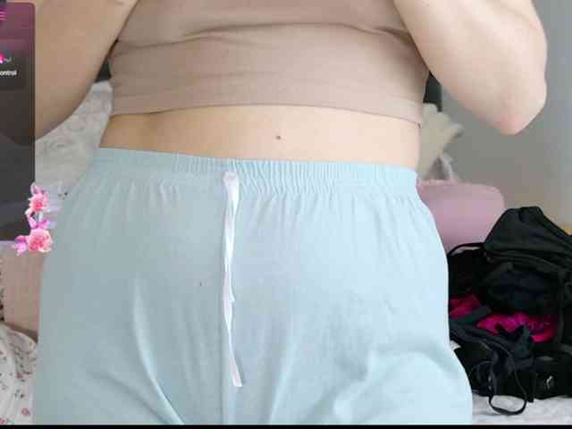 sweety-kittyy webcam