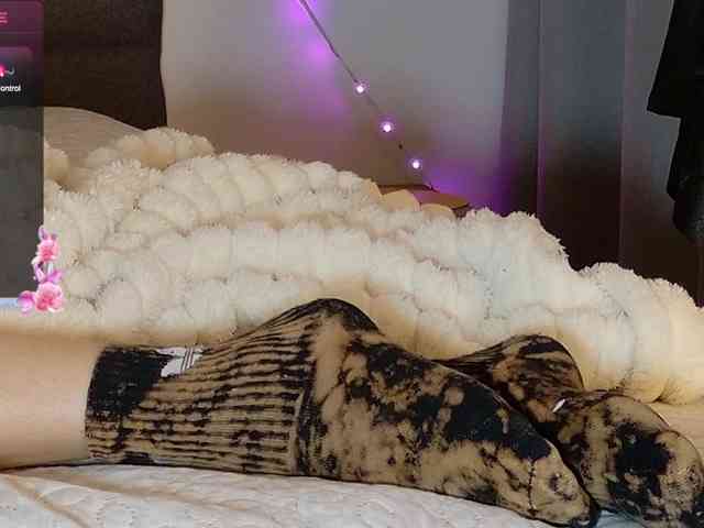 sweety-kittyy webcam