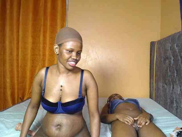 SexyEbonyZ webcam