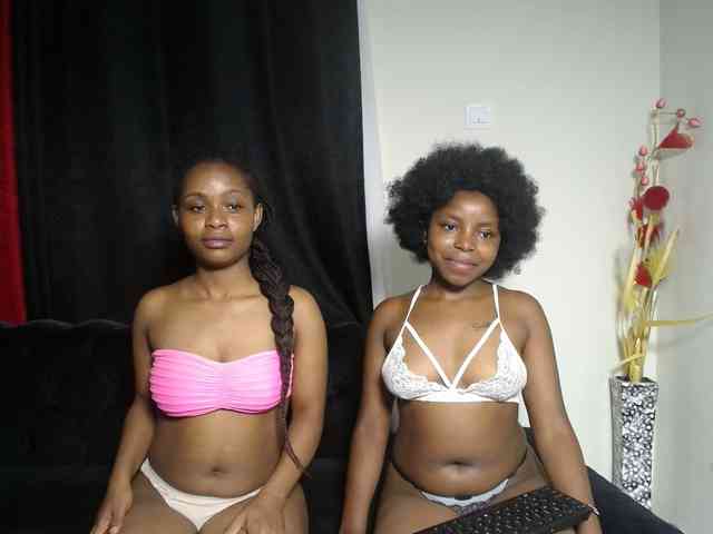 SexyEbonyZ webcam
