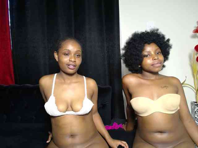 SexyEbonyZ webcam