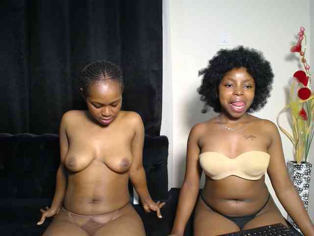 SexyEbonyZ webcam