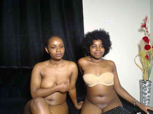 SexyEbonyZ webcam