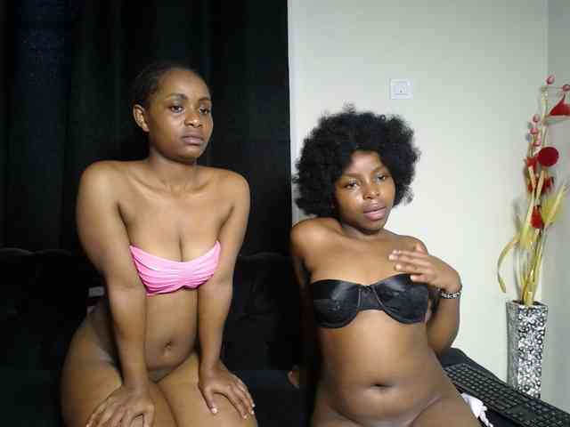 SexyEbonyZ webcam