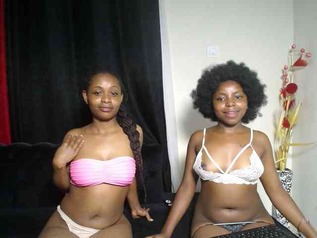 SexyEbonyZ webcam