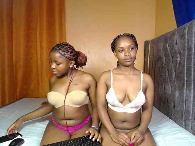 SexyEbonyZ webcam