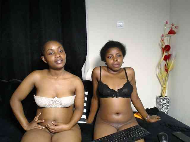 SexyEbonyZ webcam