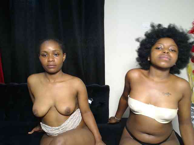 SexyEbonyZ webcam