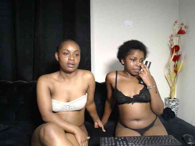 SexyEbonyZ webcam