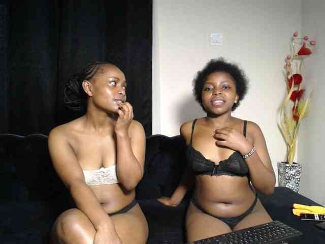 SexyEbonyZ webcam