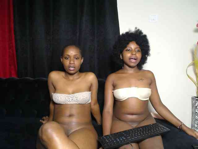 SexyEbonyZ webcam