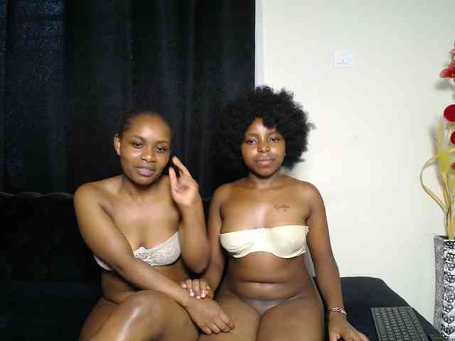 SexyEbonyZ webcam