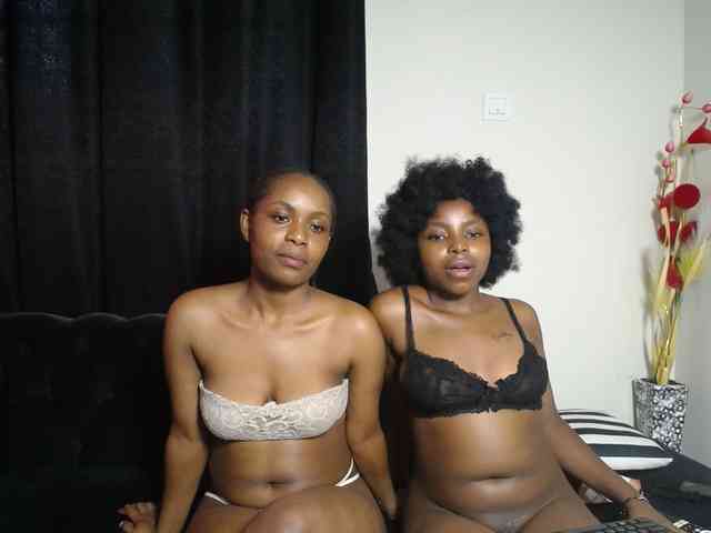 SexyEbonyZ webcam