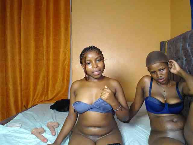 SexyEbonyZ webcam