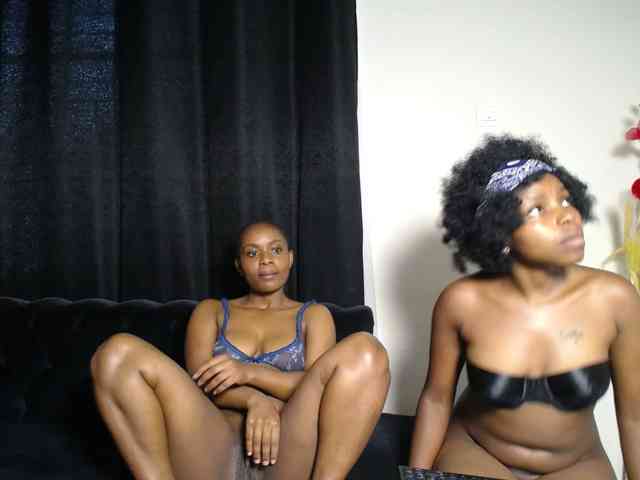 SexyEbonyZ webcam