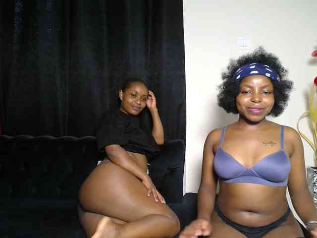 SexyEbonyZ webcam