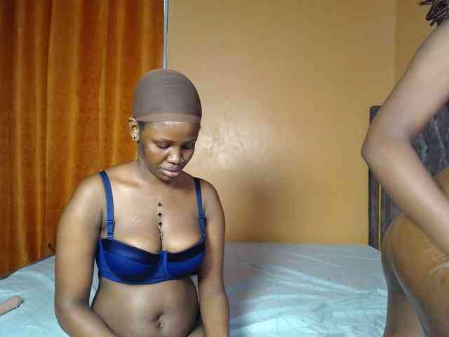 SexyEbonyZ webcam